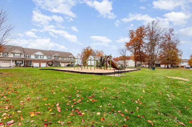 636 Grove Circle, 1803 1803, Columbus, OH 43230