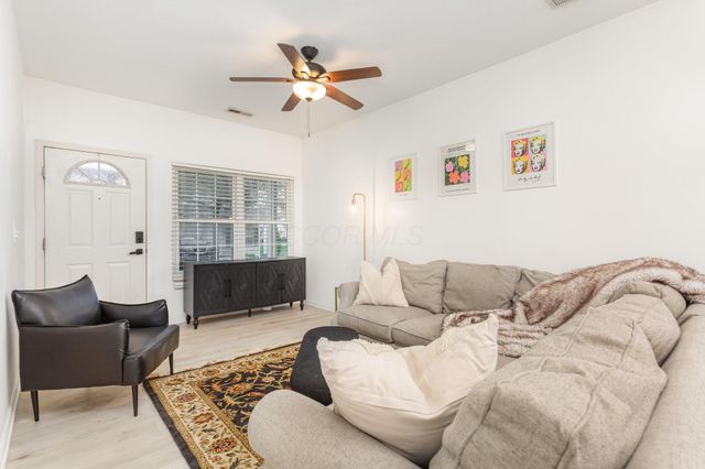 636 Grove Circle, 1803 1803, Columbus, OH 43230