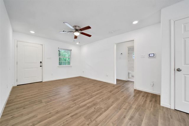 7346 Calais Road, Houston, TX 77033