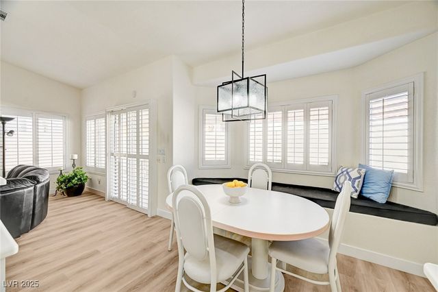 9178 Valley Spring Court, Las Vegas, NV 89147