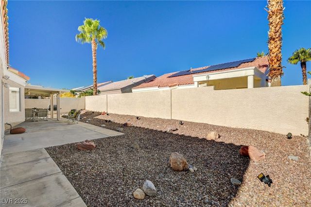9178 Valley Spring Court, Las Vegas, NV 89147