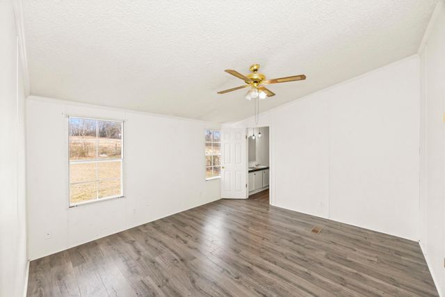 10940 Old Highway 52, Westmoreland, TN 37186