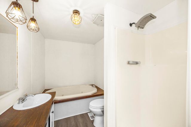 10940 Old Highway 52, Westmoreland, TN 37186