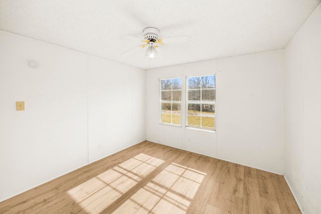 10940 Old Highway 52, Westmoreland, TN 37186