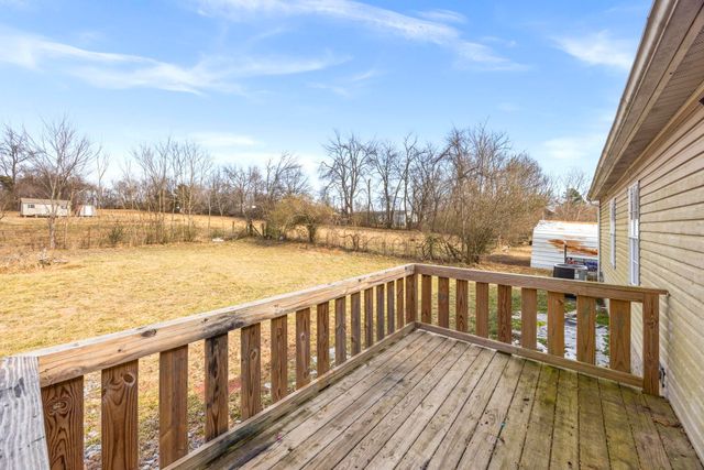 10940 Old Highway 52, Westmoreland, TN 37186