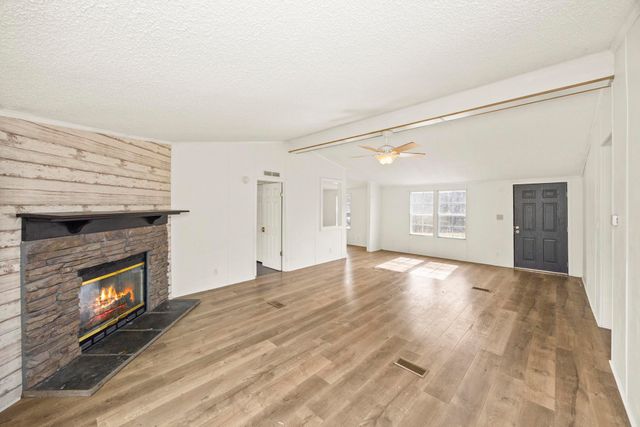 10940 Old Highway 52, Westmoreland, TN 37186