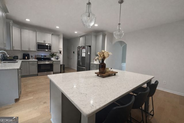 4355 Cornwall Drive, Forsyth, GA 31029