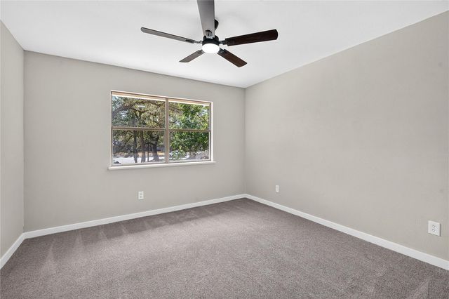 11202 Balcones Woods CV, Austin, TX 78759