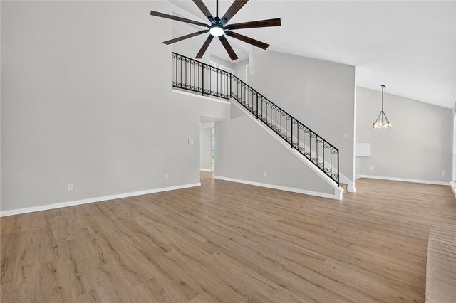 11202 Balcones Woods CV, Austin, TX 78759