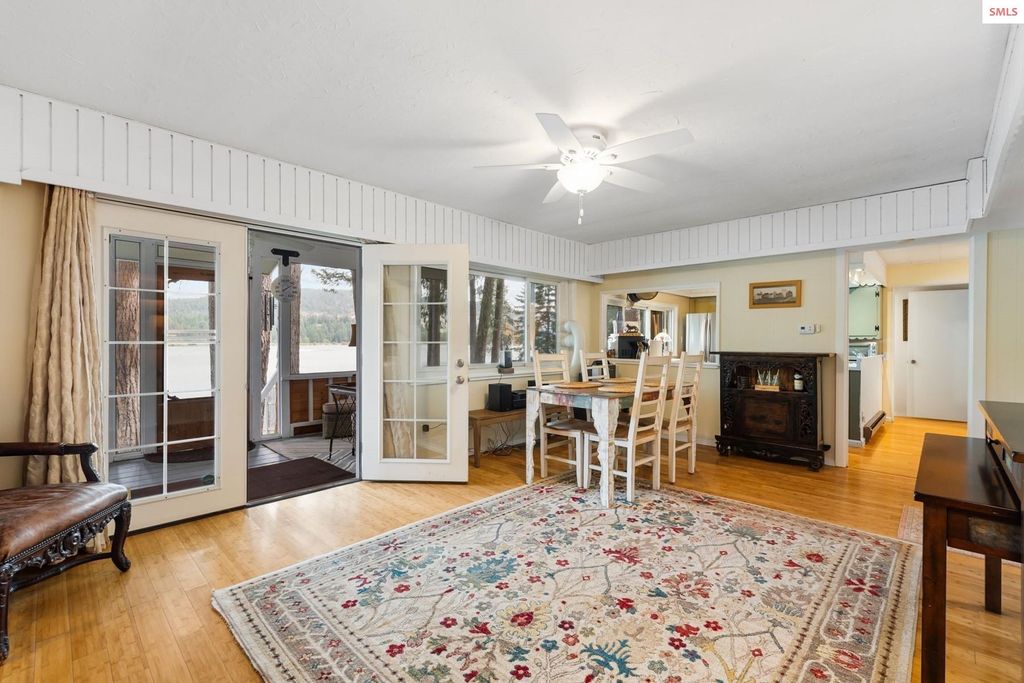 2255 Gypsy Bay Rd, Sagle, ID 83860 photo 12