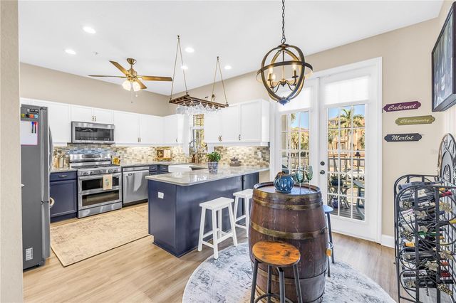 103 BATH CLUB CONCOURSE, North Redington Beach, FL 33708