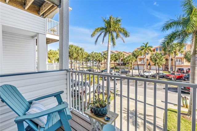 103 BATH CLUB CONCOURSE, North Redington Beach, FL 33708