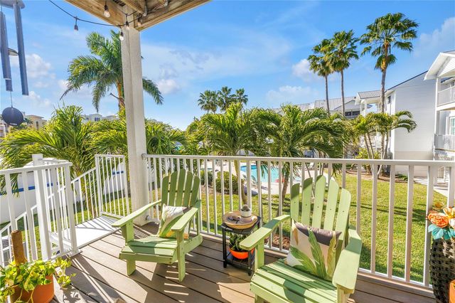 103 BATH CLUB CONCOURSE, North Redington Beach, FL 33708