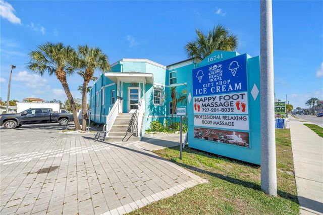 103 BATH CLUB CONCOURSE, North Redington Beach, FL 33708