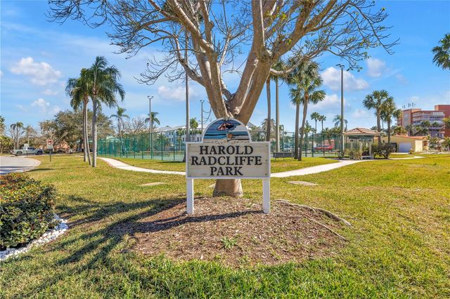 103 BATH CLUB CONCOURSE, North Redington Beach, FL 33708