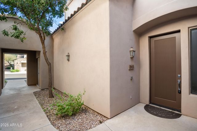 7445 E EAGLE CREST Drive 2113, Mesa, AZ 85207