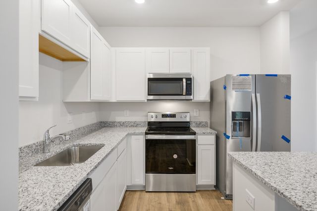 118 Cecil Rd, Lebanon, TN 37087