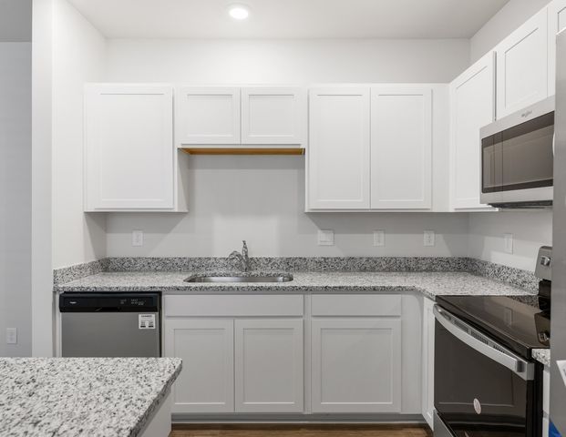 118 Cecil Rd, Lebanon, TN 37087