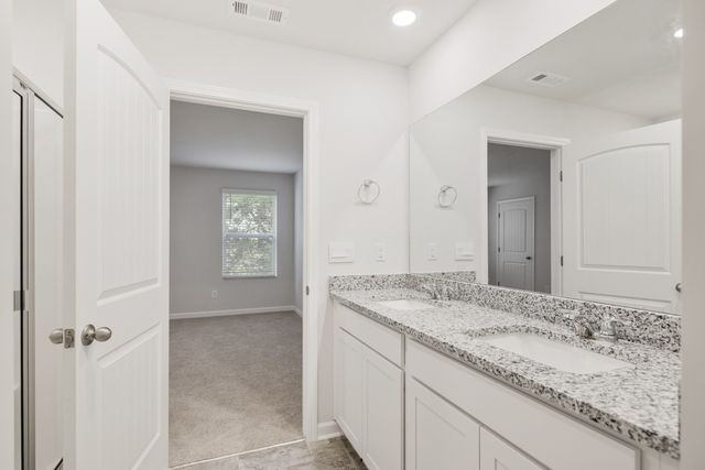 118 Cecil Rd, Lebanon, TN 37087