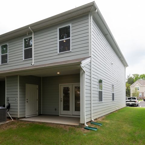 118 Cecil Rd, Lebanon, TN 37087