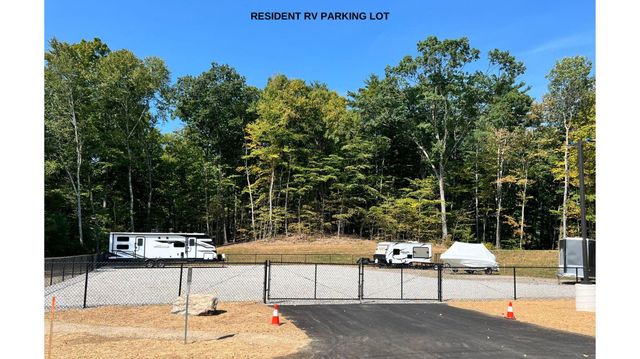 63A Sunset Ridge Rd, Epping, NH 03042