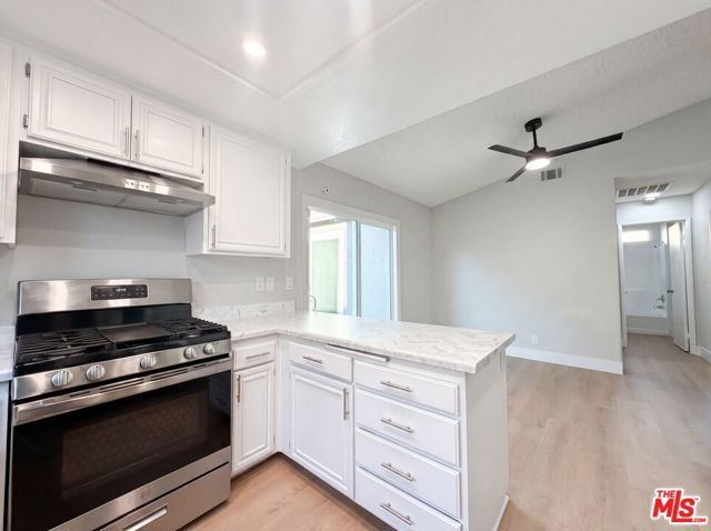2553 E Avenue J4, Lancaster, CA 93535