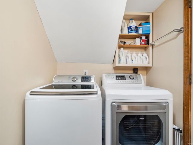 6515 Londonderry Lane, Fort Wayne, IN 46835