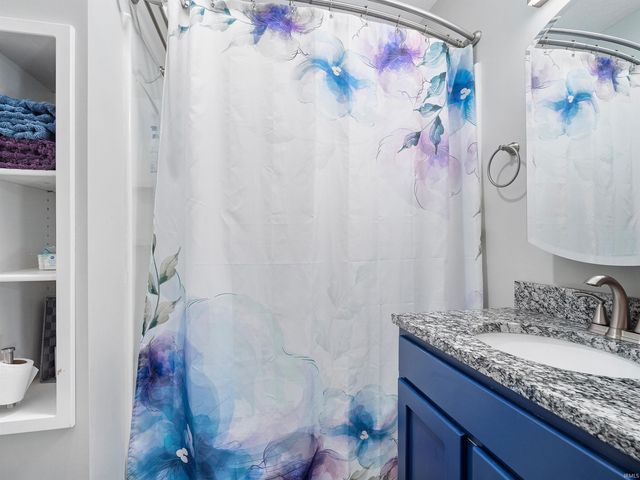 6515 Londonderry Lane, Fort Wayne, IN 46835