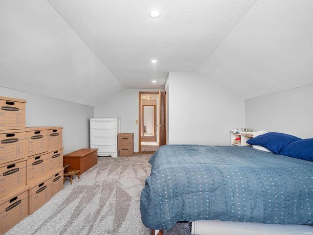 6515 Londonderry Lane, Fort Wayne, IN 46835