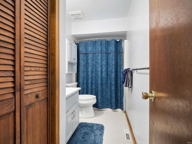 6515 Londonderry Lane, Fort Wayne, IN 46835