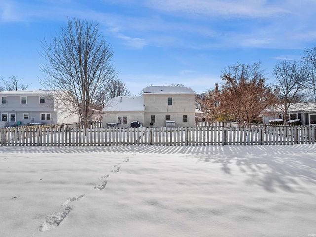 6515 Londonderry Lane, Fort Wayne, IN 46835