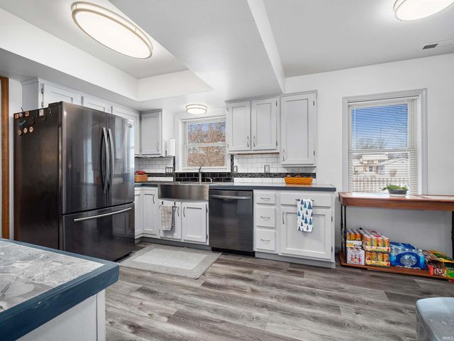 6515 Londonderry Lane, Fort Wayne, IN 46835