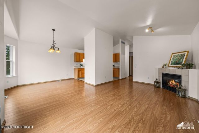 2113 W 47th Avenue, Anchorage, AK 99517