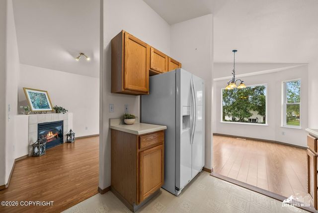2113 W 47th Avenue, Anchorage, AK 99517