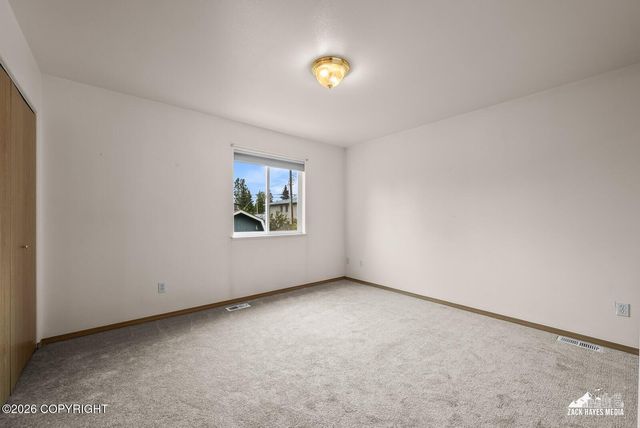 2113 W 47th Avenue, Anchorage, AK 99517