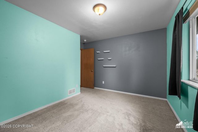 2113 W 47th Avenue, Anchorage, AK 99517