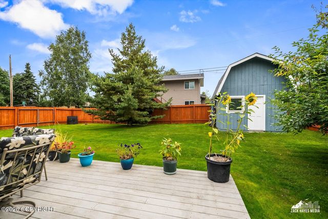 2113 W 47th Avenue, Anchorage, AK 99517