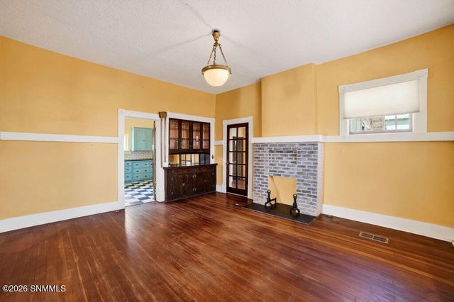 733 N Reymond, Las Cruces, NM 88005