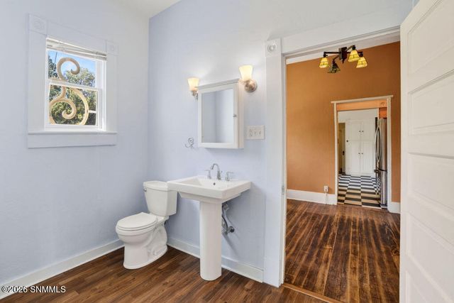 733 N Reymond, Las Cruces, NM 88005