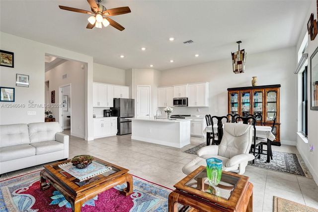 8147 Juniper Drive, Parkland, FL 33067