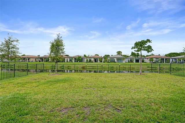 8147 Juniper Drive, Parkland, FL 33067