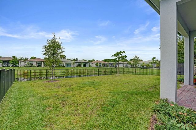 8147 Juniper Drive, Parkland, FL 33067