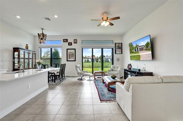 8147 Juniper Drive, Parkland, FL 33067