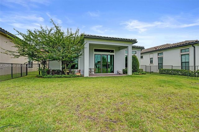 8147 Juniper Drive, Parkland, FL 33067