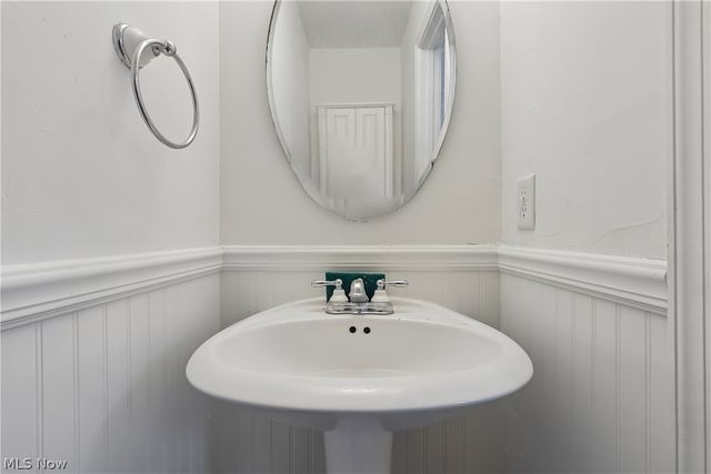 3315 Hidden Brook Drive, Ravenna, OH 44266