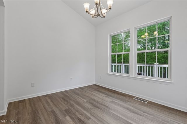 3315 Hidden Brook Drive, Ravenna, OH 44266