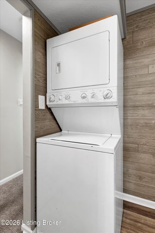 1962 Goldsmith Ln APT 3, Louisville, KY 40218