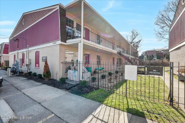 1962 Goldsmith Ln APT 3, Louisville, KY 40218