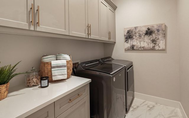 3057 Carrousel St, Lodi, CA 95242