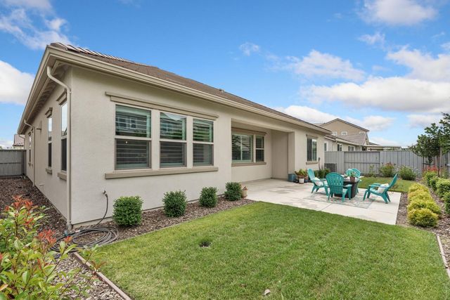 3057 Carrousel St, Lodi, CA 95242